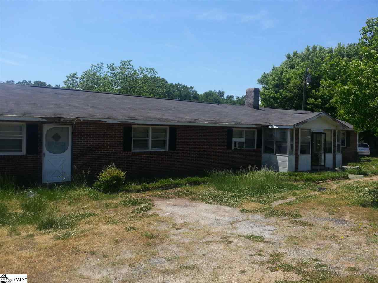 250 Lanford Road Enoree, SC 29335 - Photo 3 of 8 Gallery Image 3