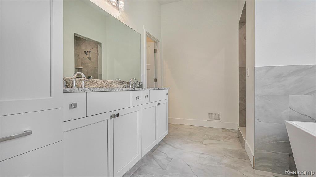 6115 Sheldon Road Rochester Hills, MI 48306 - Photo 25 of 36
