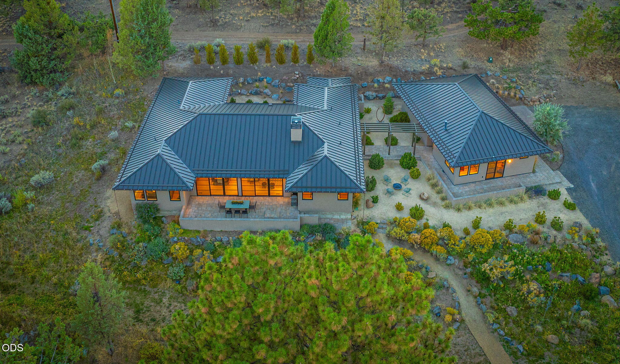 18243 Rock Springs Road Bend, OR 97703 - Photo 50 of 54 Gallery Image 50