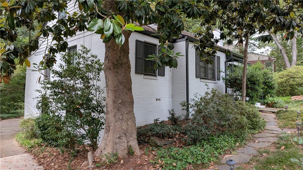 4300 Rickenbacker Way Northeast Atlanta, GA 30342 - Photo 5 of 29