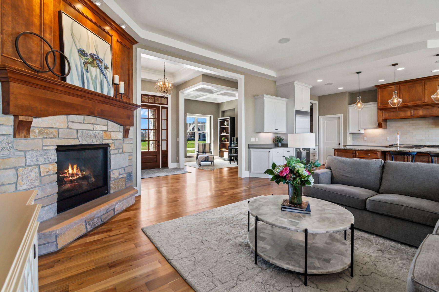 N33W29424 Millridge Road Delafield, WI 53072 - Photo 5 of 60 Great Room