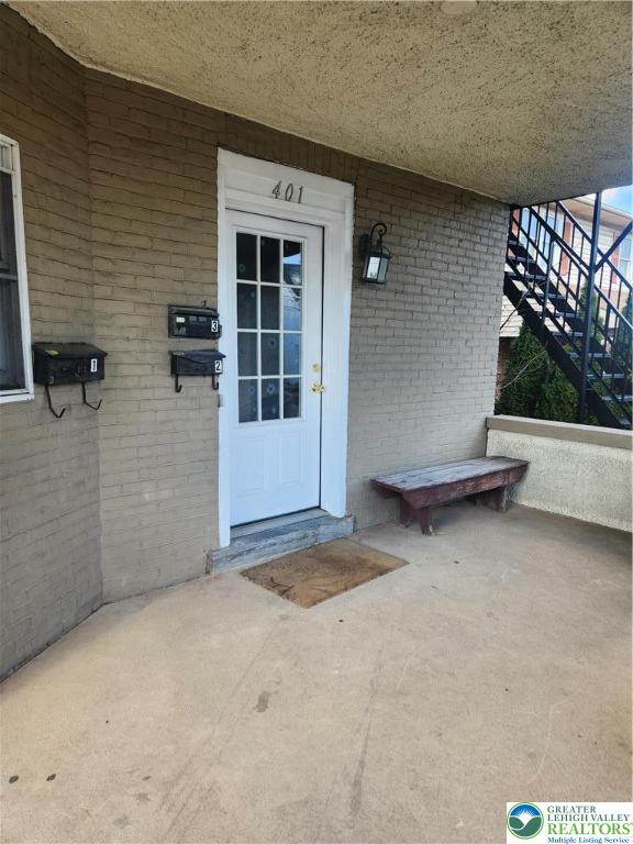 401 East Goepp Street, Unit 2 Bethlehem, PA 18018 - Photo 8 of 16 a view of an empty room with a window