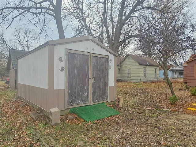 $97,000 | 301 South 3rd Street, Iola, KS 66749