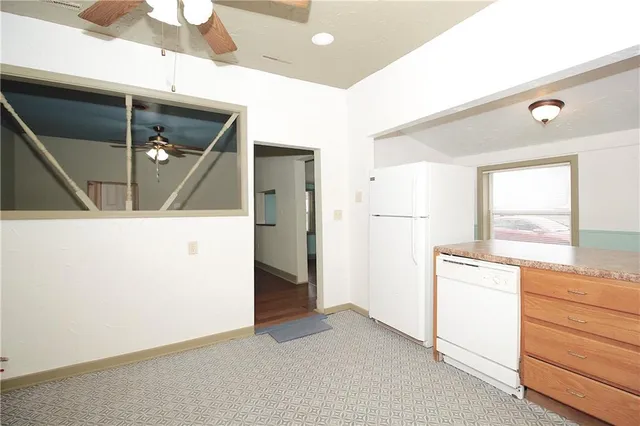 $97,000 | 301 South 3rd Street, Iola, KS 66749