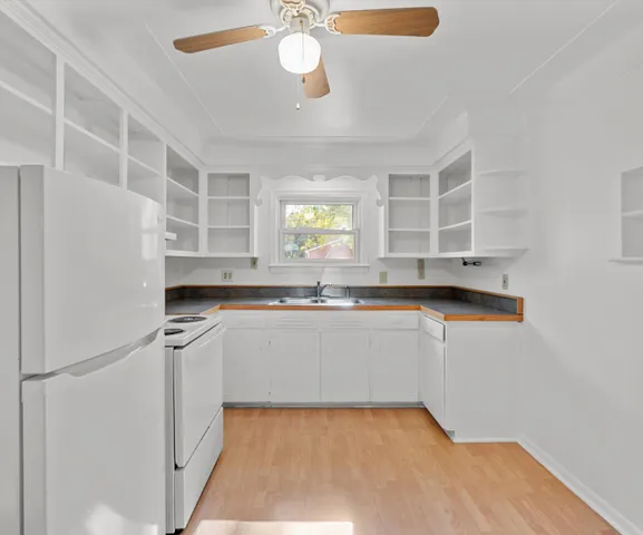 $219,900 | 28109 Goddard Road, Romulus, MI 48174