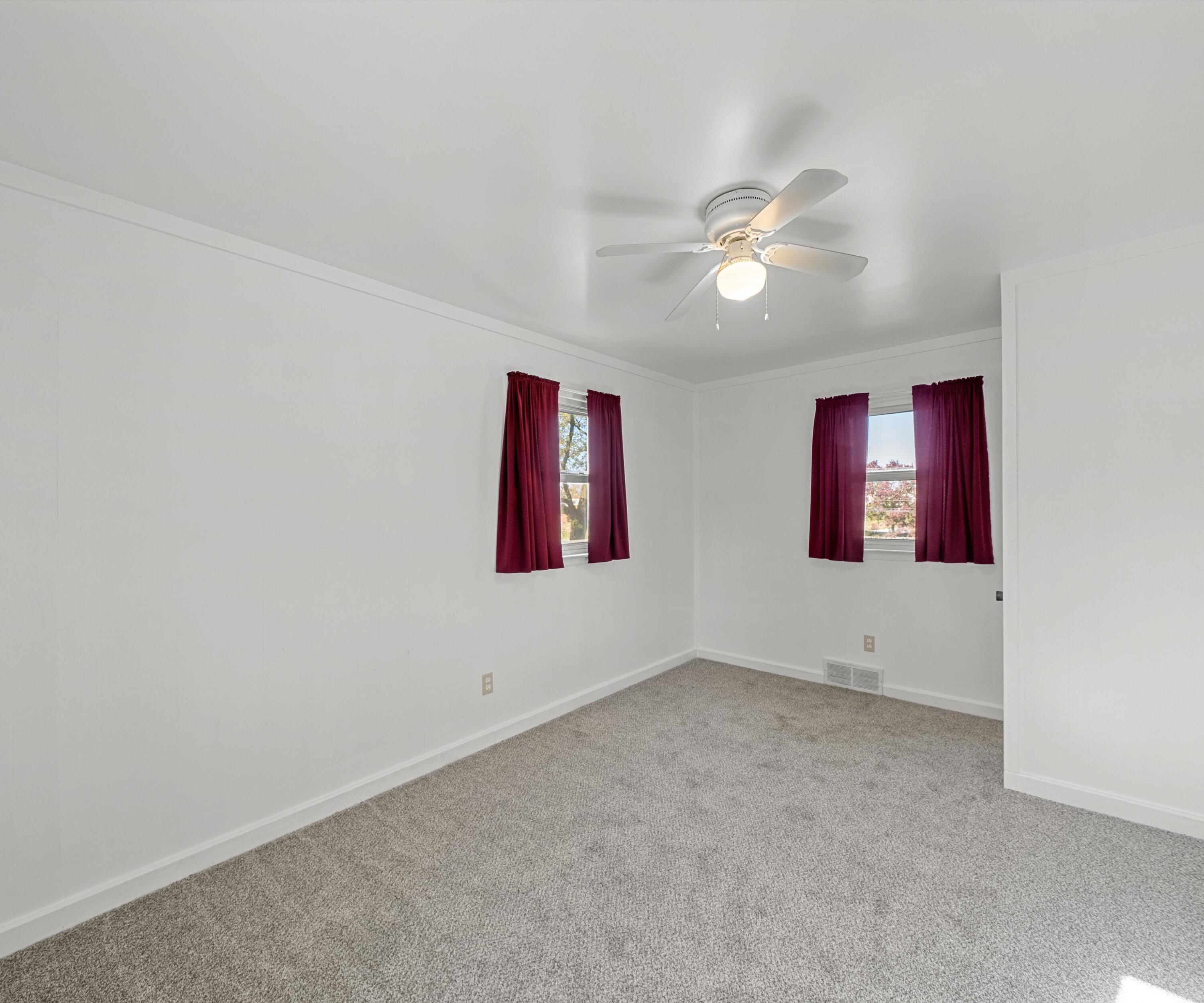 28109 Goddard Road Romulus, MI 48174 - Photo 26 of 47 27-DSC01576