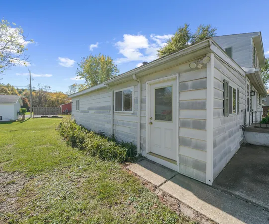 $214,900 | 28109 Goddard Road, Romulus, MI 48174
