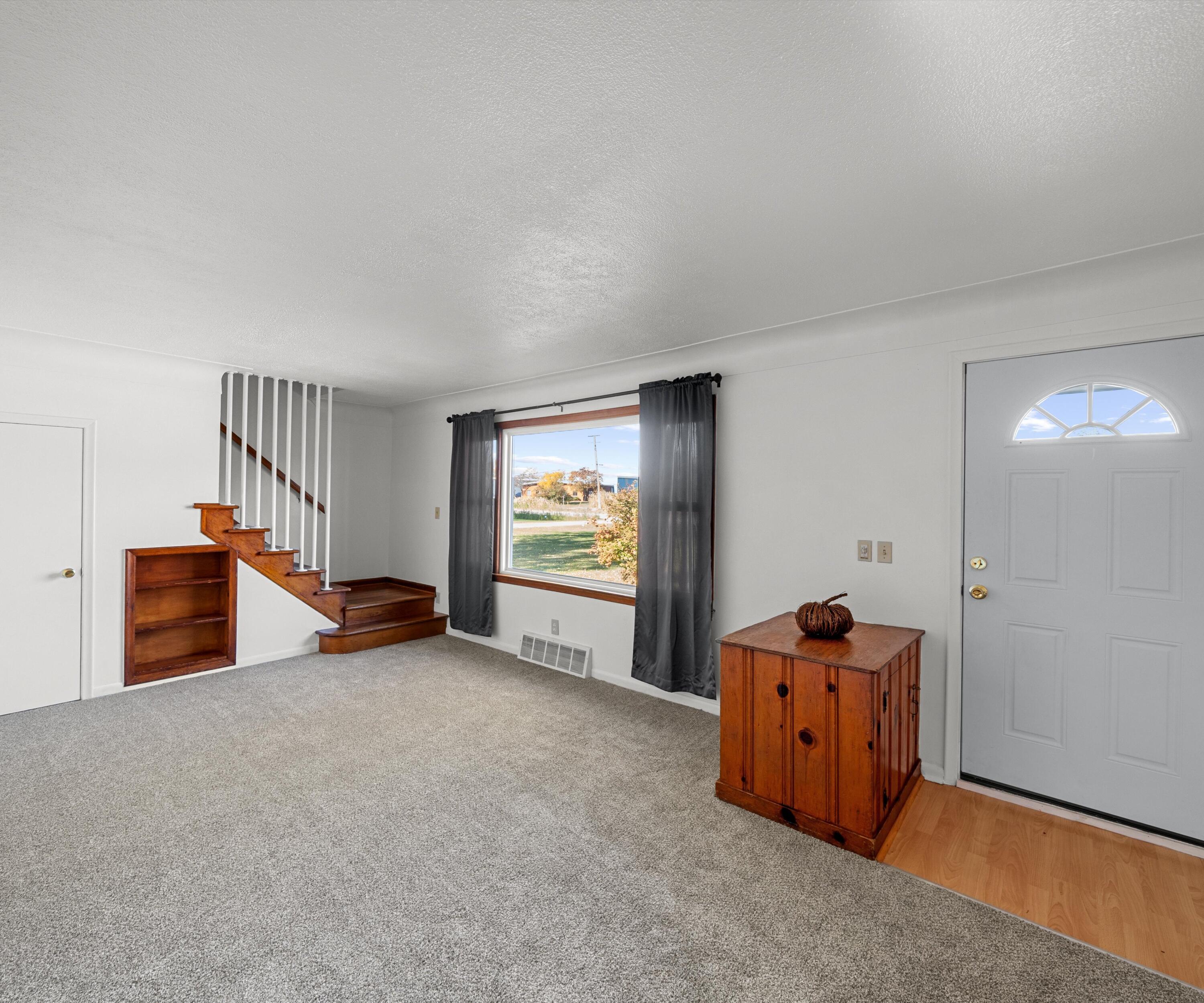 28109 Goddard Road Romulus, MI 48174 - Photo 8 of 47 08-DSC01519