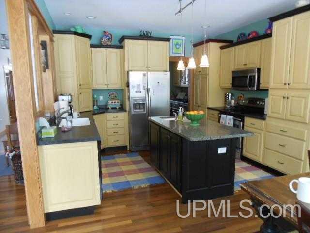 21261 Henry Road Chassell, MI 49916 - Photo 9 of 24 Gallery Image 9