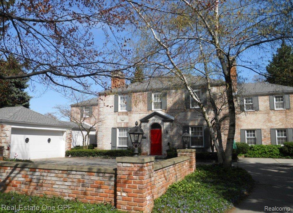 1 472 866 Lake Shore
