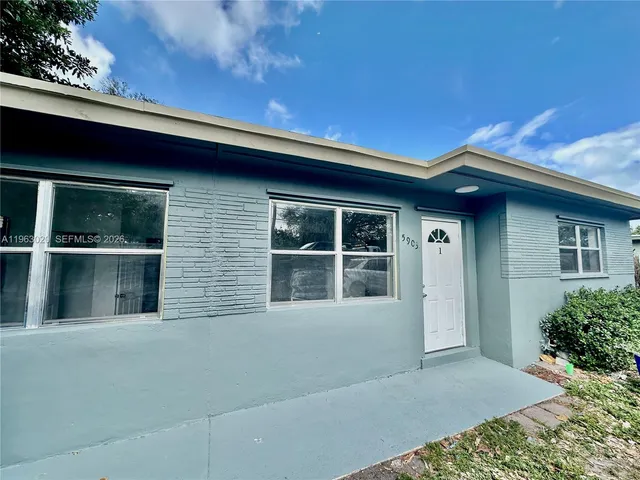 $2,650 | 5903 Southwest 26th Terrace, West Park, FL 33023