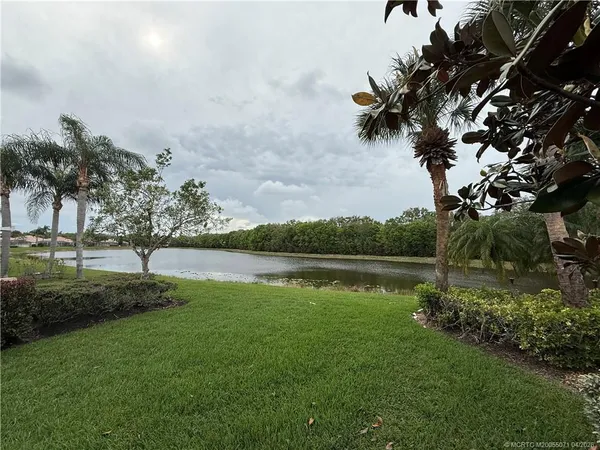 $2,600 | 8952 Southeast Retreat Drive, Hobe Sound, FL 33455
