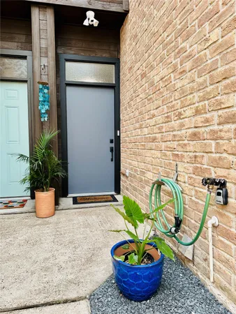 $4,900 | 1504 Southmore Boulevard, Houston, TX 77004