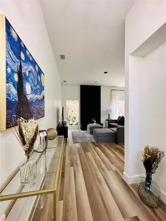 $4,900 | 1504 Southmore Boulevard, Houston, TX 77004