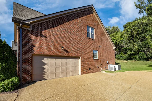 $949,000 | 185 Alfred Ladd Road, Franklin, TN 37064