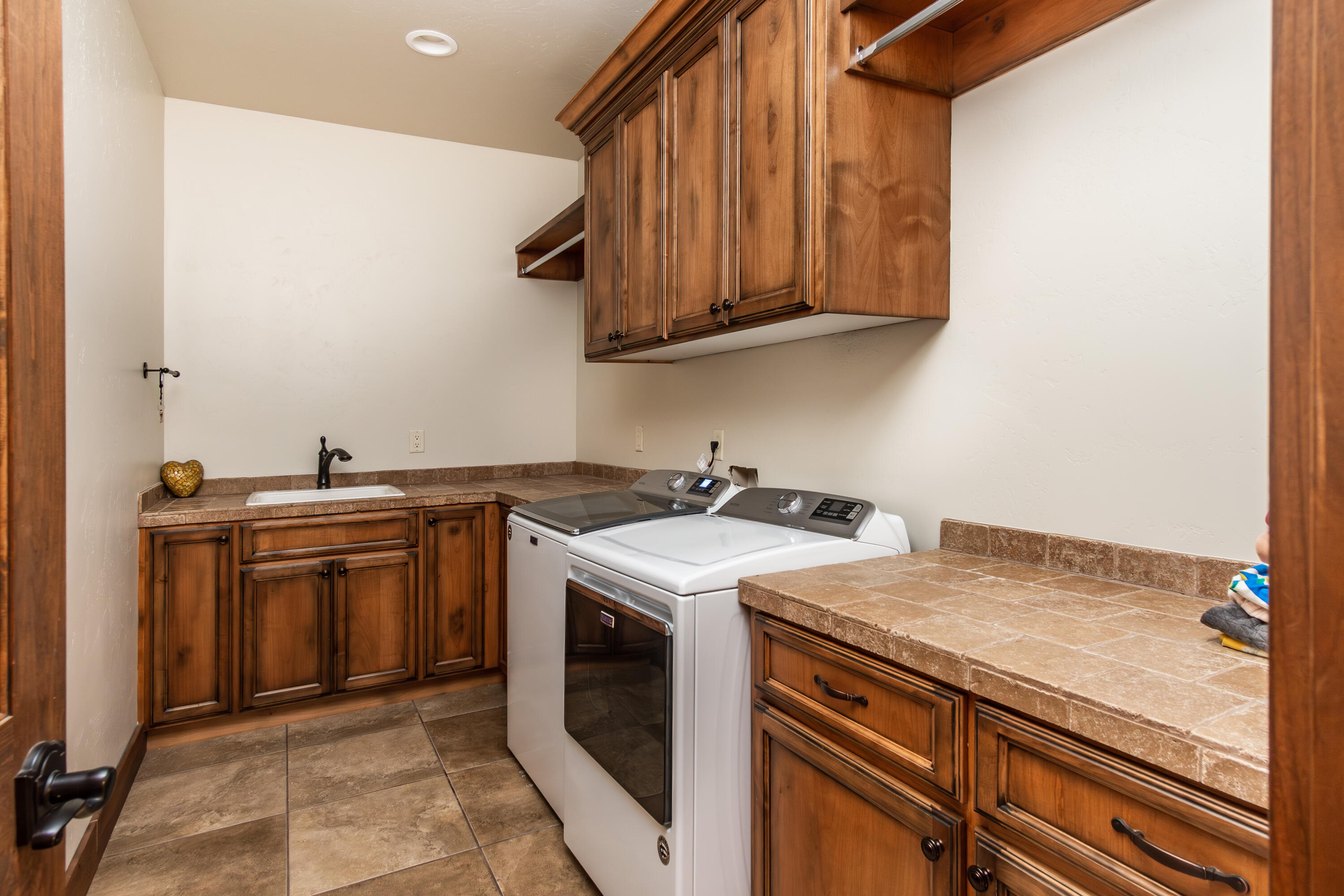 21240 Yeoman Road Bend, OR 97701 - Photo 35 of 50 35 21240 Yeoman Rd, Bend-102
