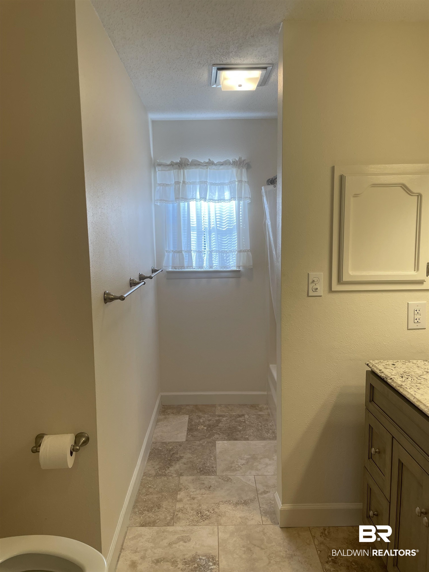 1303 North Cedar Street Foley, AL 36535 - Photo 9 of 21