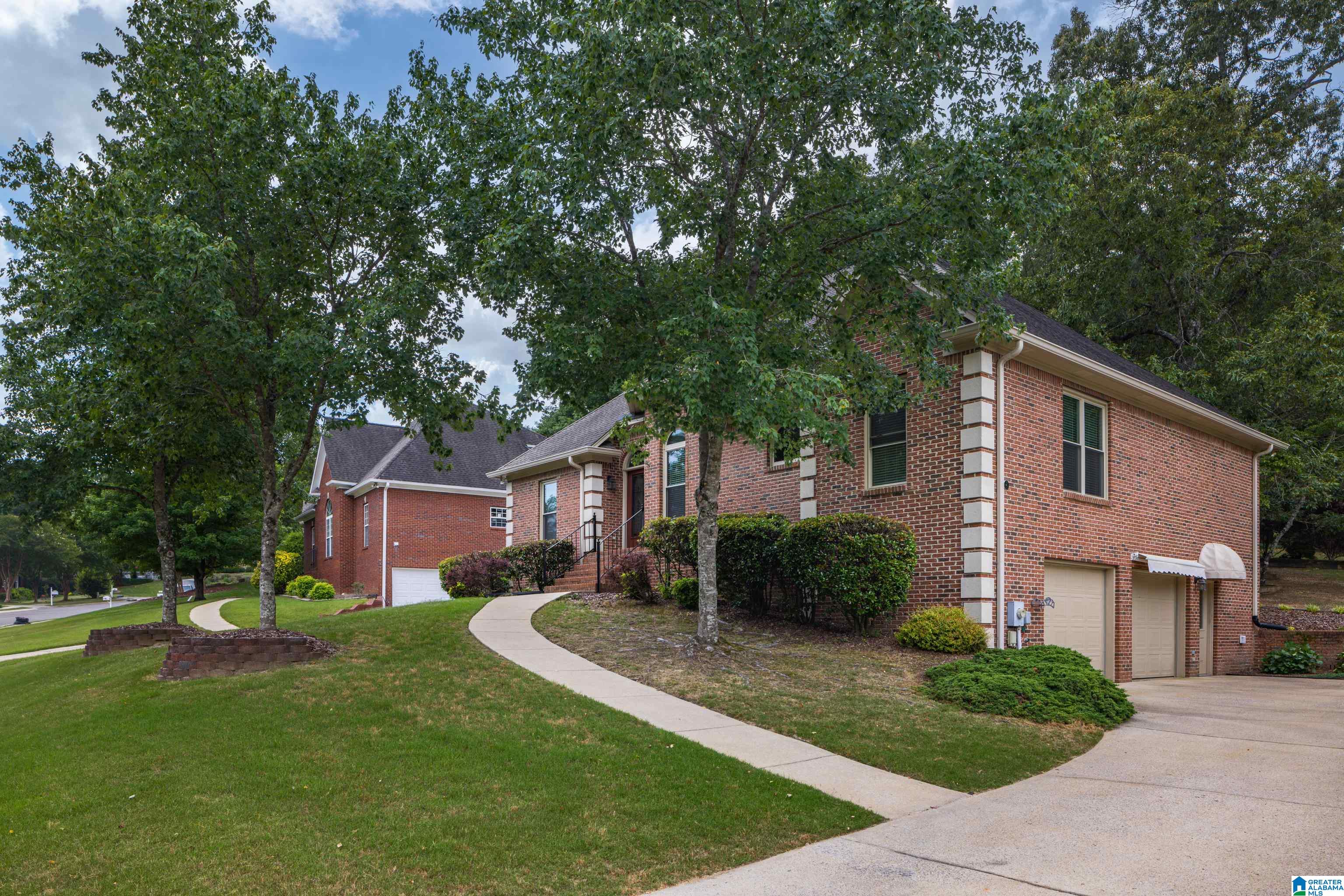 134 Shiraz Street Alabaster, AL 35007 - Photo 2 of 44