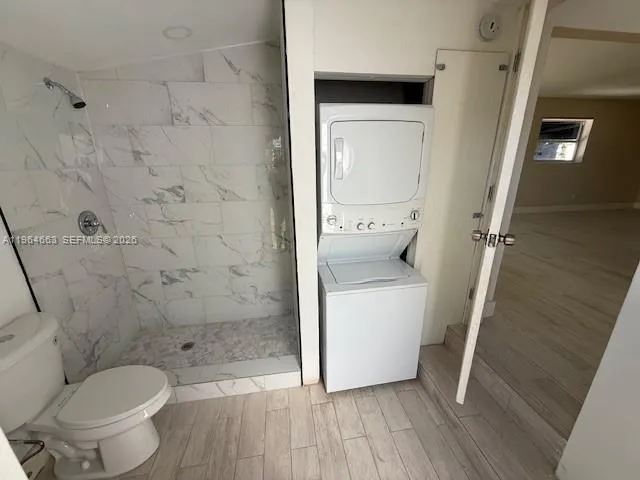 $2,700 | 4600 Southwest 33rd Drive, Unit 4600, West Park, FL 33023