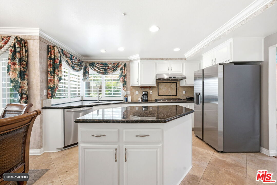 14282 Rideout Court Fontana, CA 92336 - Photo 10 of 36