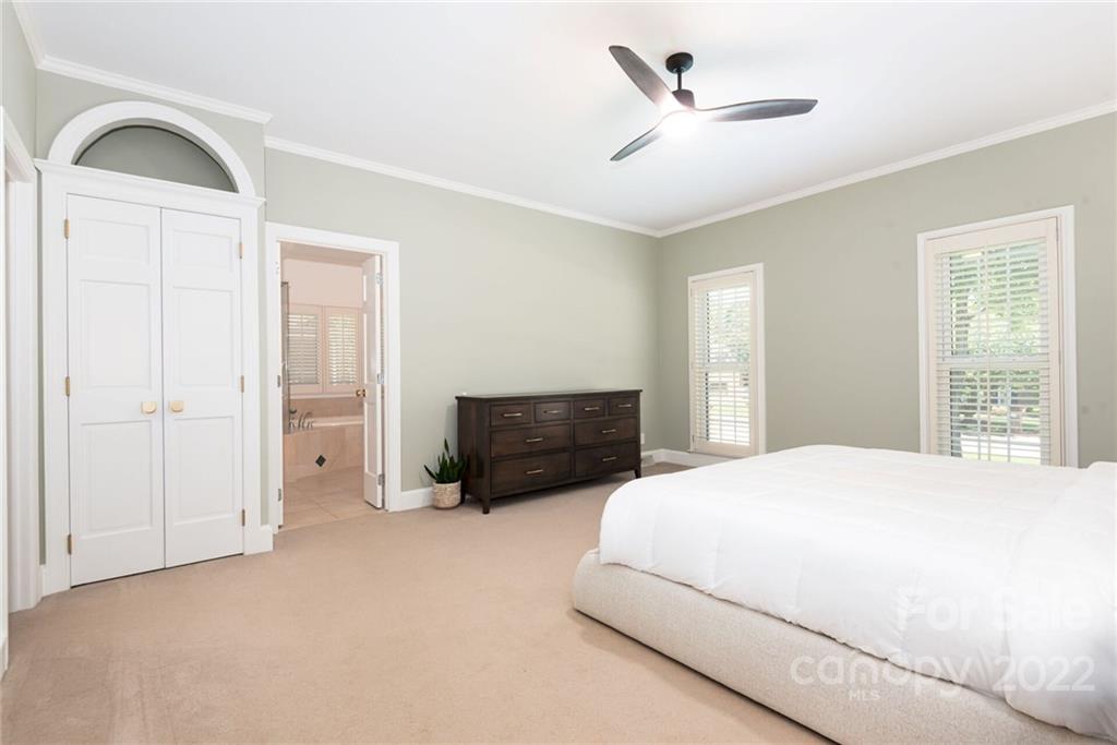 3100 Foxridge Road Charlotte, NC 28226 - Photo 17 of 43 Gallery Image 17