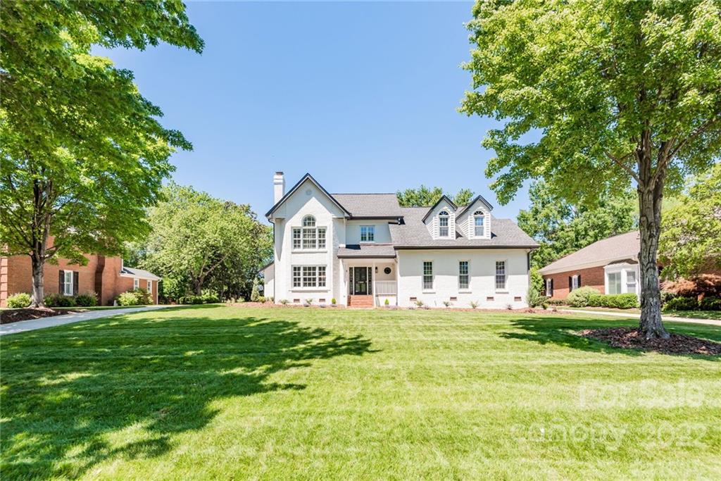 3100 Foxridge Road Charlotte, NC 28226 - Photo 2 of 43 Gallery Image 2