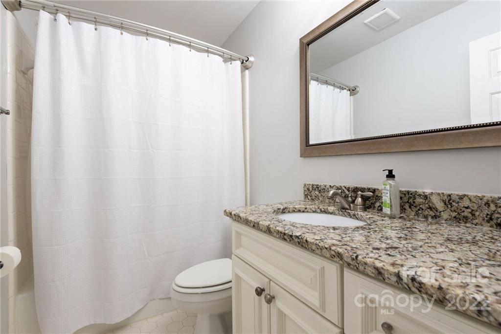 3100 Foxridge Road Charlotte, NC 28226 - Photo 24 of 43 Gallery Image 24