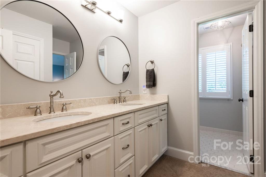 3100 Foxridge Road Charlotte, NC 28226 - Photo 28 of 43 Gallery Image 28