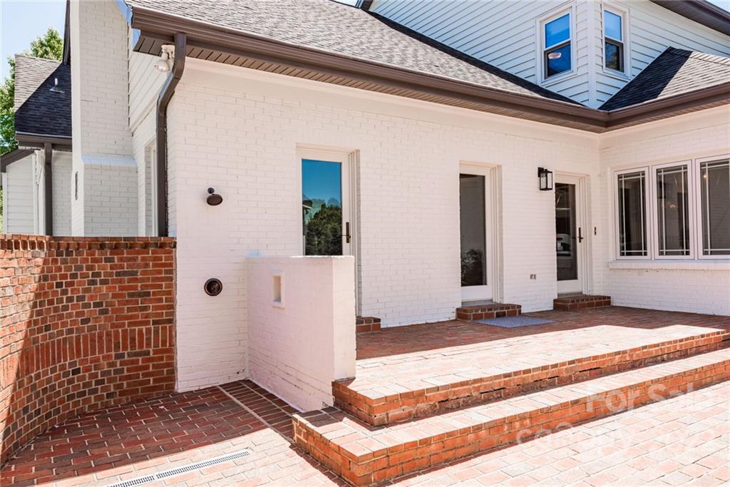 3100 Foxridge Road Charlotte, NC 28226 - Photo 38 of 43 Gallery Image 38
