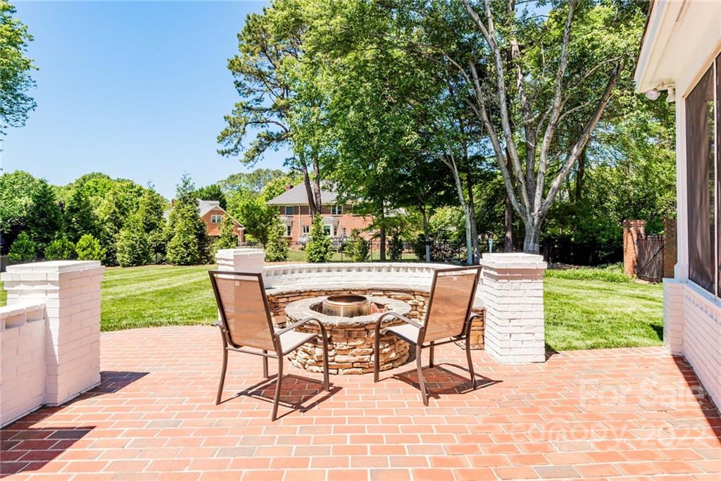 3100 Foxridge Road Charlotte, NC 28226 - Photo 39 of 43 Gallery Image 39