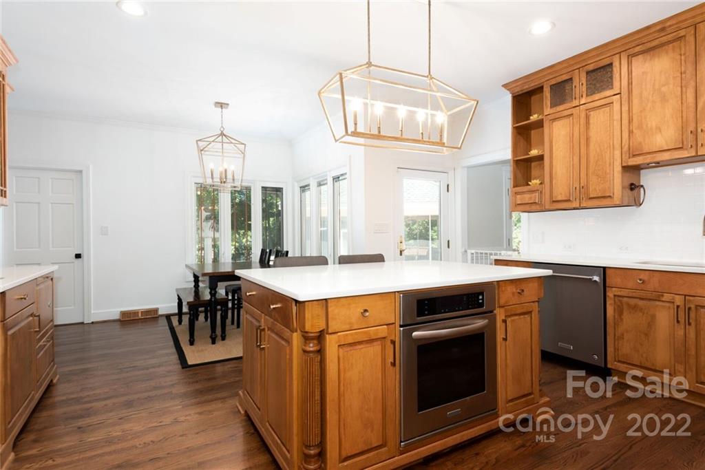 3100 Foxridge Road Charlotte, NC 28226 - Photo 10 of 43 Gallery Image 10