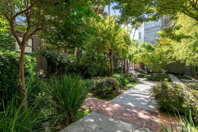 $479,900 | 1510 Park Avenue, Unit 302, Emeryville, CA 94608