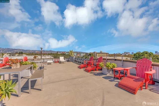 $479,900 | 1510 Park Avenue, Unit 302, Emeryville, CA 94608