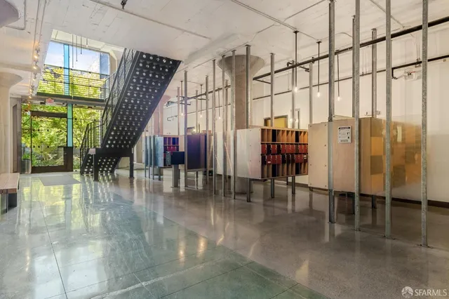 $479,900 | 1510 Park Avenue, Unit 302, Emeryville, CA 94608