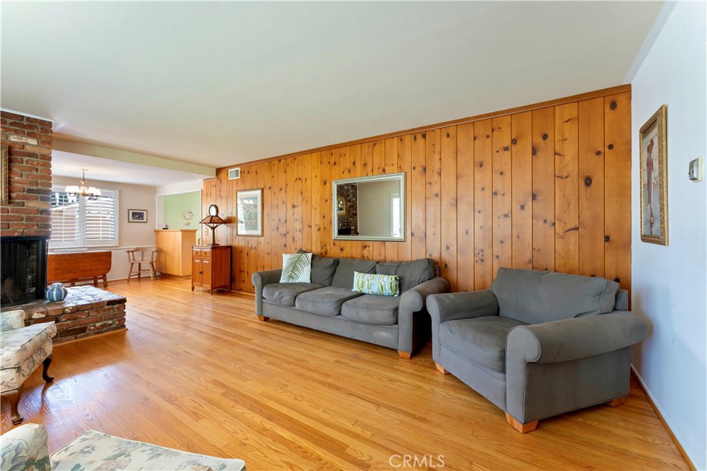 461 Crestvale Drive Sierra Madre, CA 91024 - Photo 6 of 49