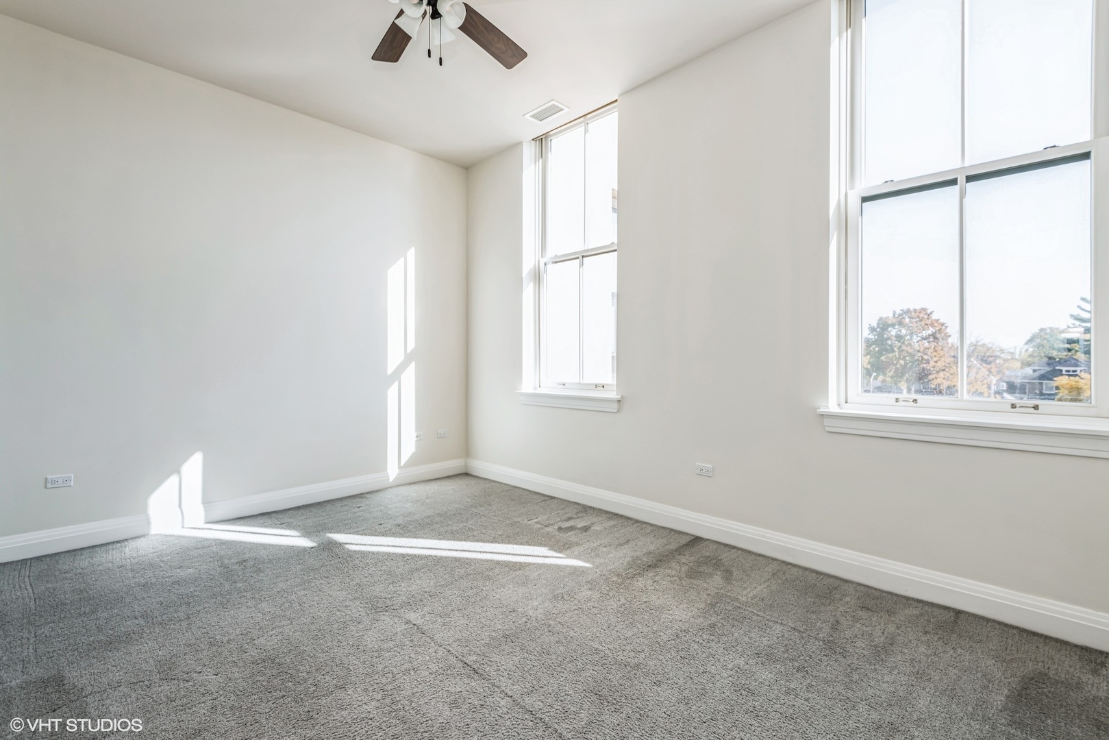 1041 Ridge Road, Unit 303 Wilmette, IL 60091 - Photo 16 of 23 Gallery Image 16