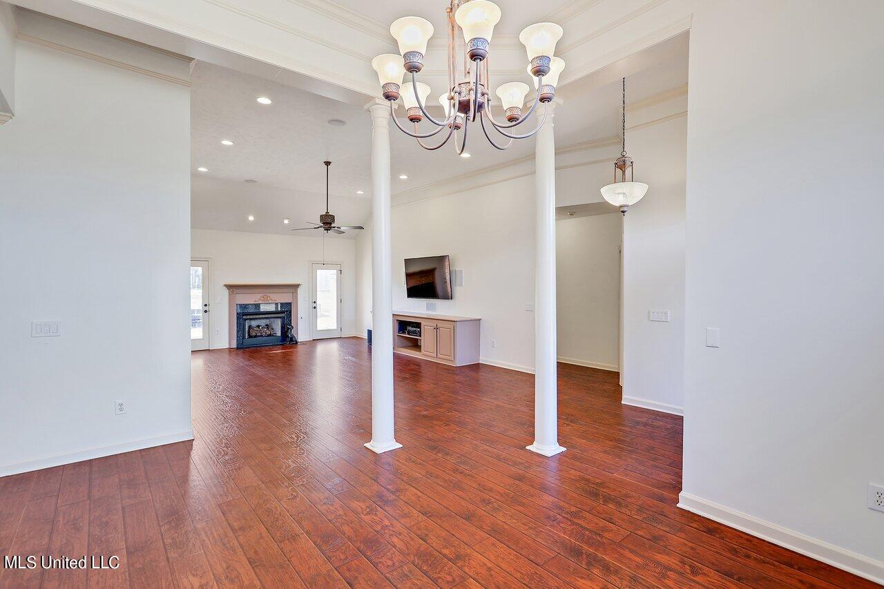 303 Semoia Lane Ridgeland, MS 39157 - Photo 4 of 19 303 Semoia Ln 18