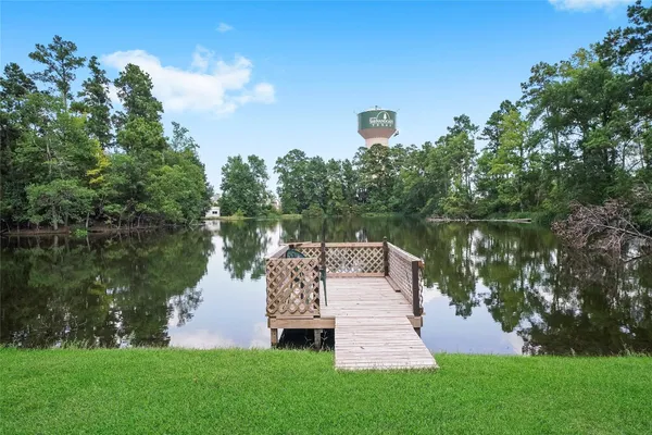 $2,099 | 18121 Atkinson Lane, Conroe, TX 77384