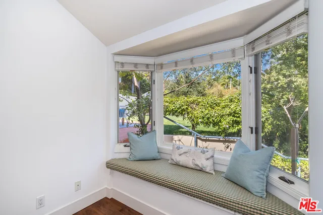 a view of a bunch of trees in a field