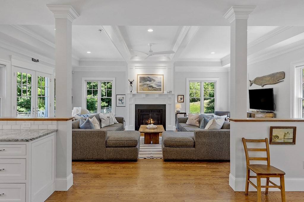 59 Mildred Circle Concord, MA 01742 - Photo 6 of 33