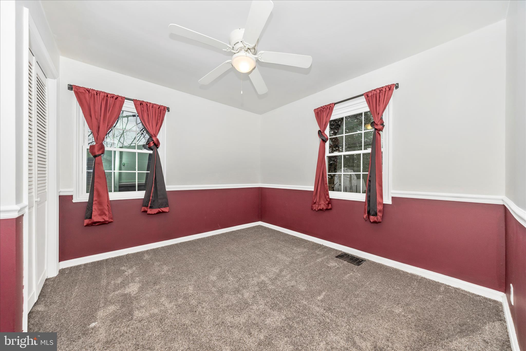 1230 Crescent Road Hagerstown, MD 21742 - Photo 20 of 43 Bedroom 2 has plenty of space for a Queen