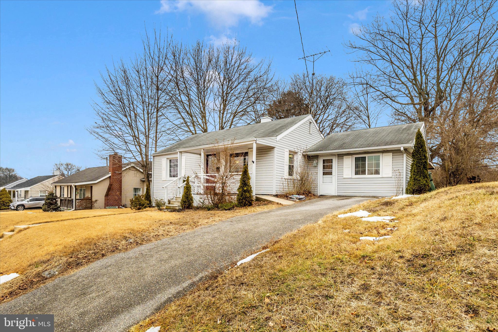 1230 Crescent Road Hagerstown, MD 21742 - Photo 38 of 43