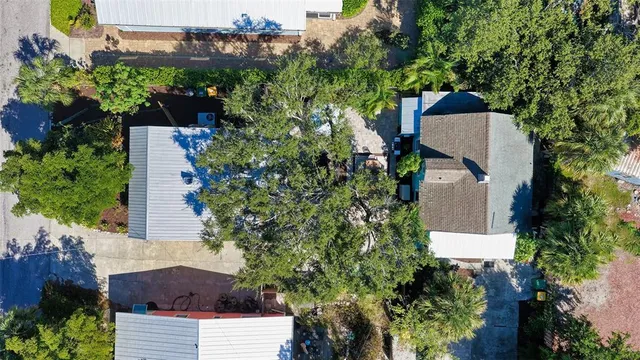 a view of a large building