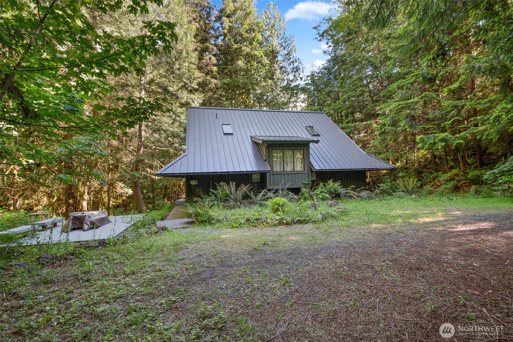 315 Coyote Road Brinnon, WA 98320 - Photo 2 of 39