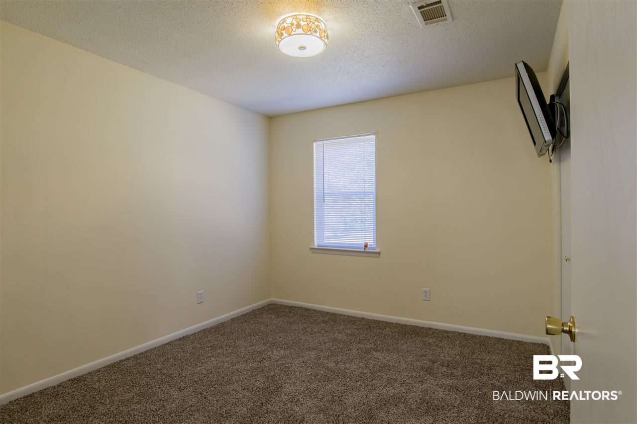 8510 Pensacola Avenue Elberta, AL 36530 - Photo 10 of 20