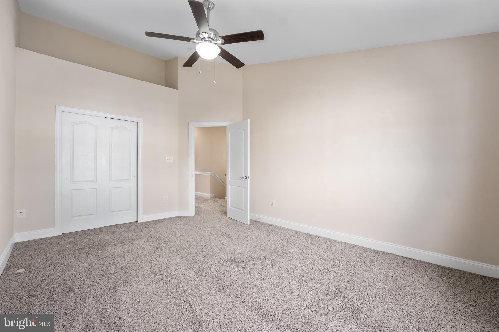 602 Highland Ridge Avenue, Unit 200 Gaithersburg, MD 20878 - Photo 24 of 28