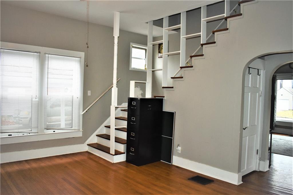 2868 Brill Road Indianapolis, IN 46225 - Photo 4 of 16 Gallery Image 4