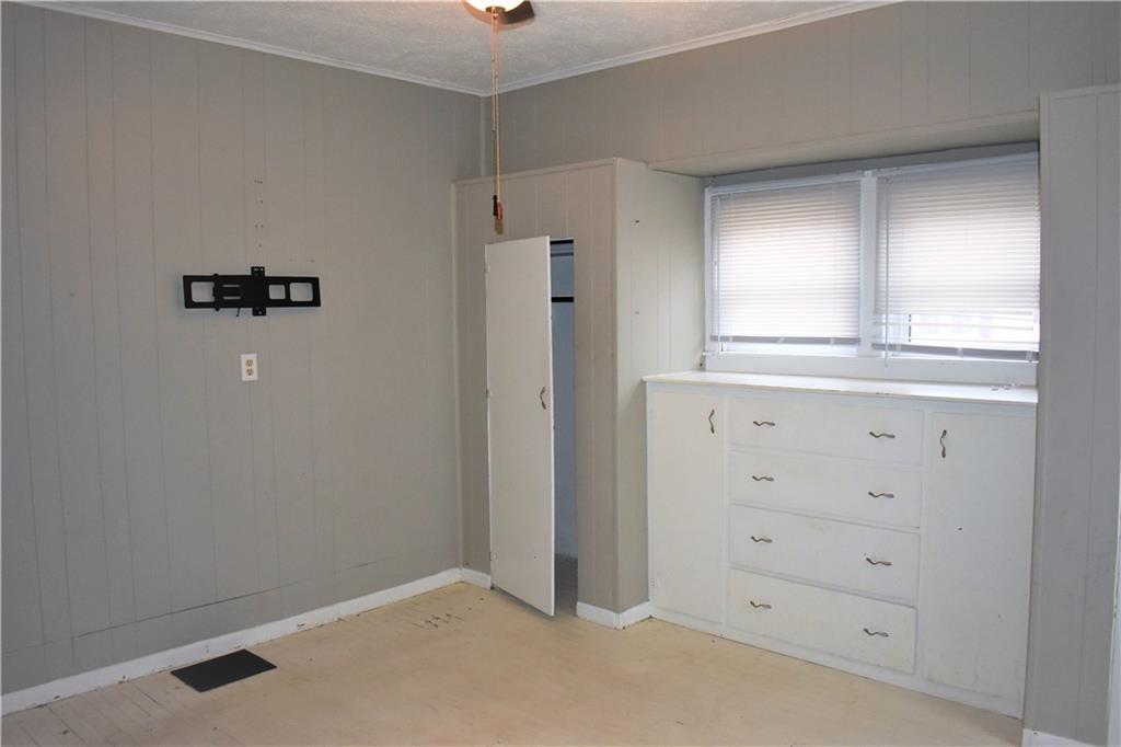 2868 Brill Road Indianapolis, IN 46225 - Photo 9 of 16 Gallery Image 9