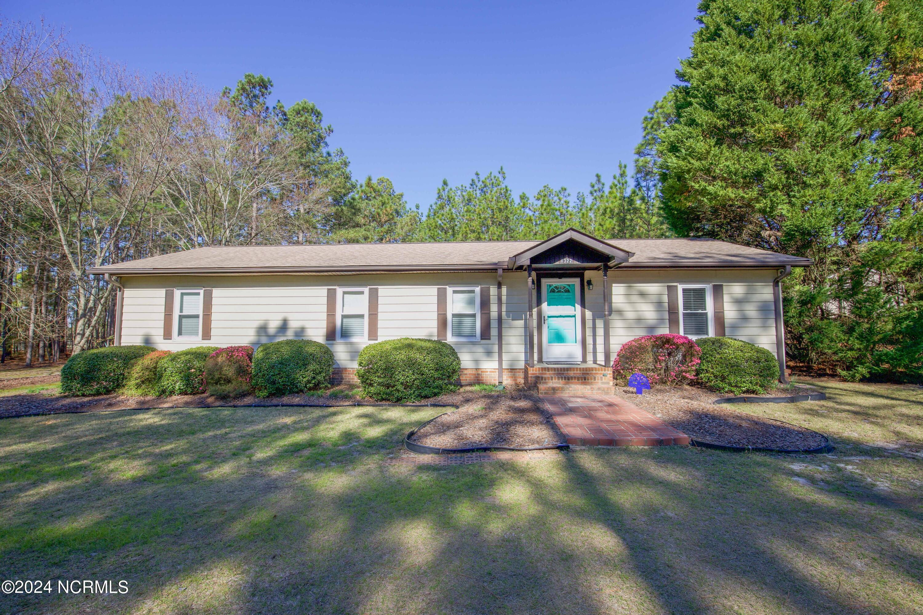 1322 Linden Road Aberdeen, NC 28315 - Photo 4 of 46 1322 Linden Rd-4