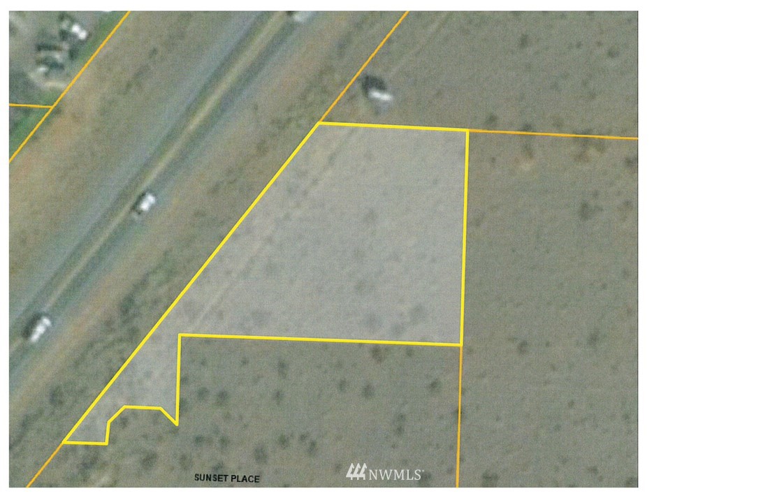 7 Engh Road Omak, WA 98841 - Photo 4 of 4 a view of balcony